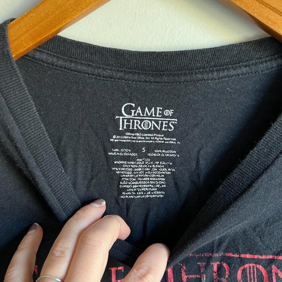 Game of Thrones Dragon Graphic Long Sleeve T-Shirt Size Small - Picture 4 of 5